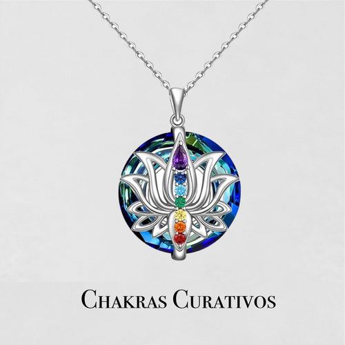 Collar flor de loto 7 chakras con piedras de colores — joya espiritual TerrAdastra